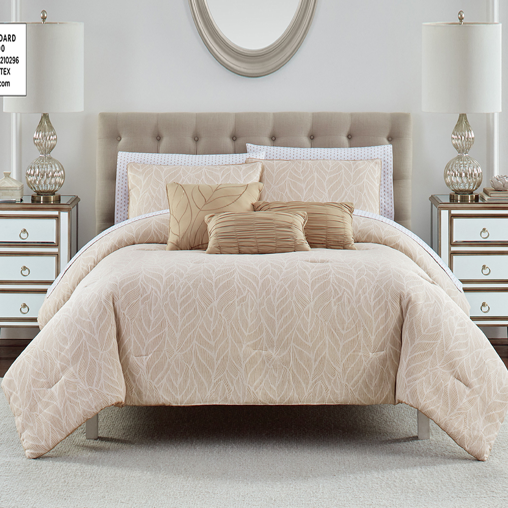 99.99% পলিয়েস্টার জ্যাকার্ড ইয়ার্ন-ডাইড কমফোর্টার 6-পিস সেট